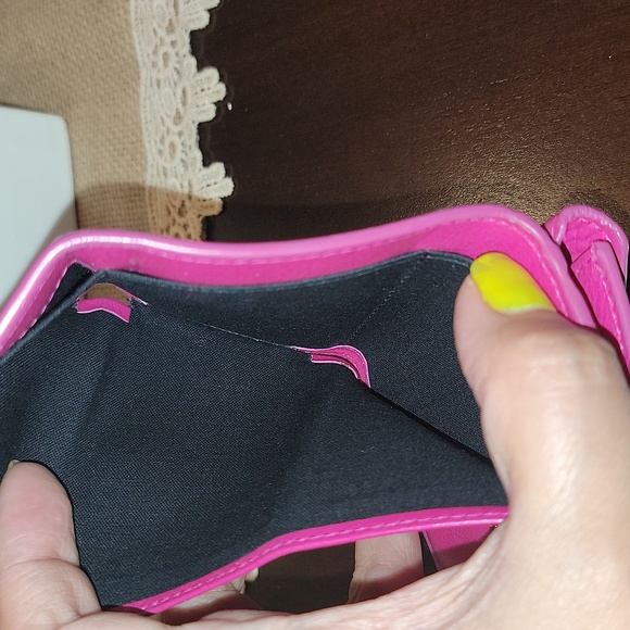 Authentic Balenciaga small wallet - Picture 8 of 8